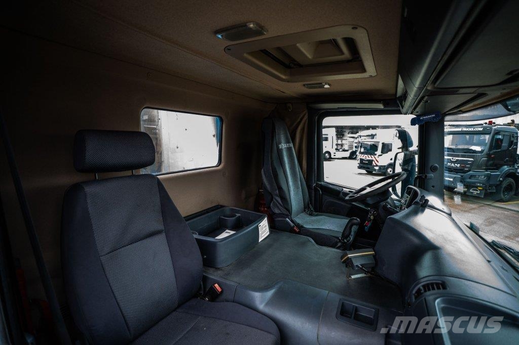 Scania P380 Kiperi kamioni