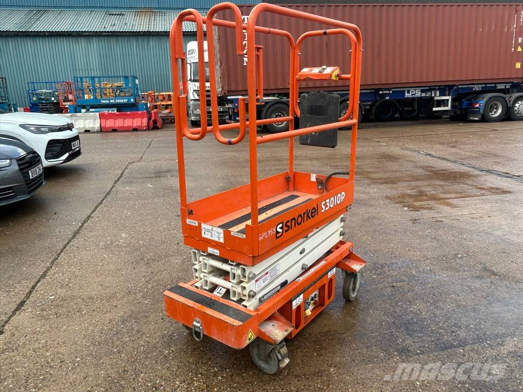 Snorkel S3010P Skjutliftar