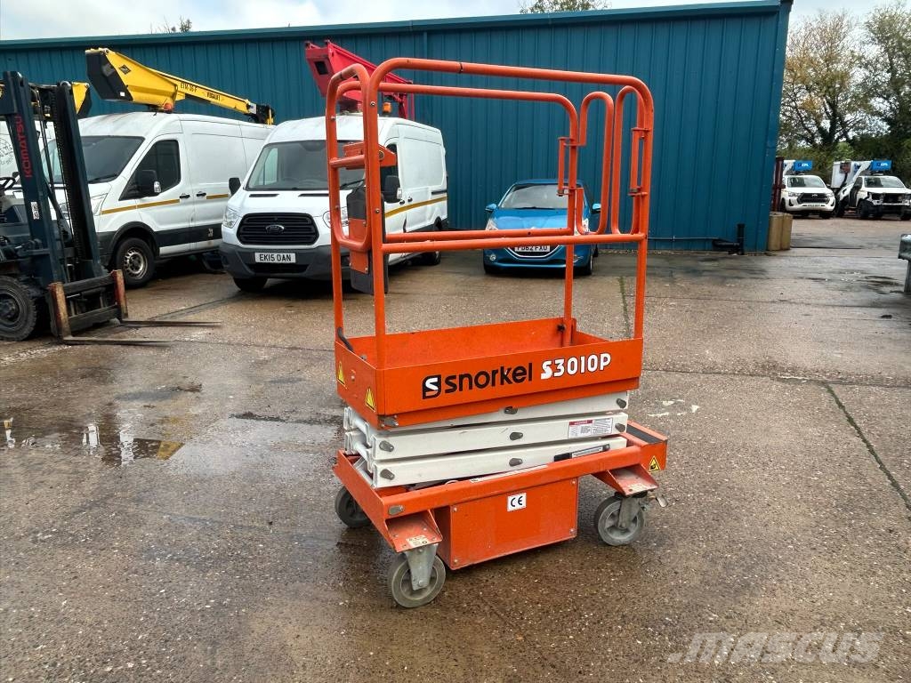 Snorkel S3010P Skjutliftar