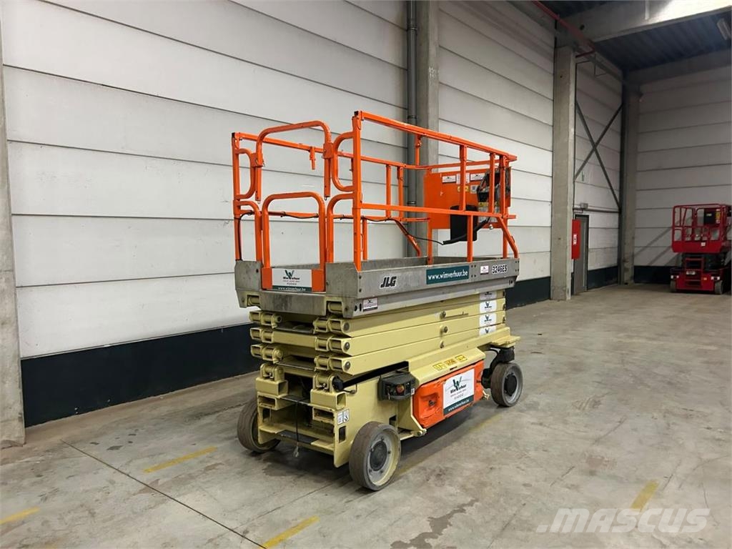 JLG 3246 ES (0930) 剪式升降機