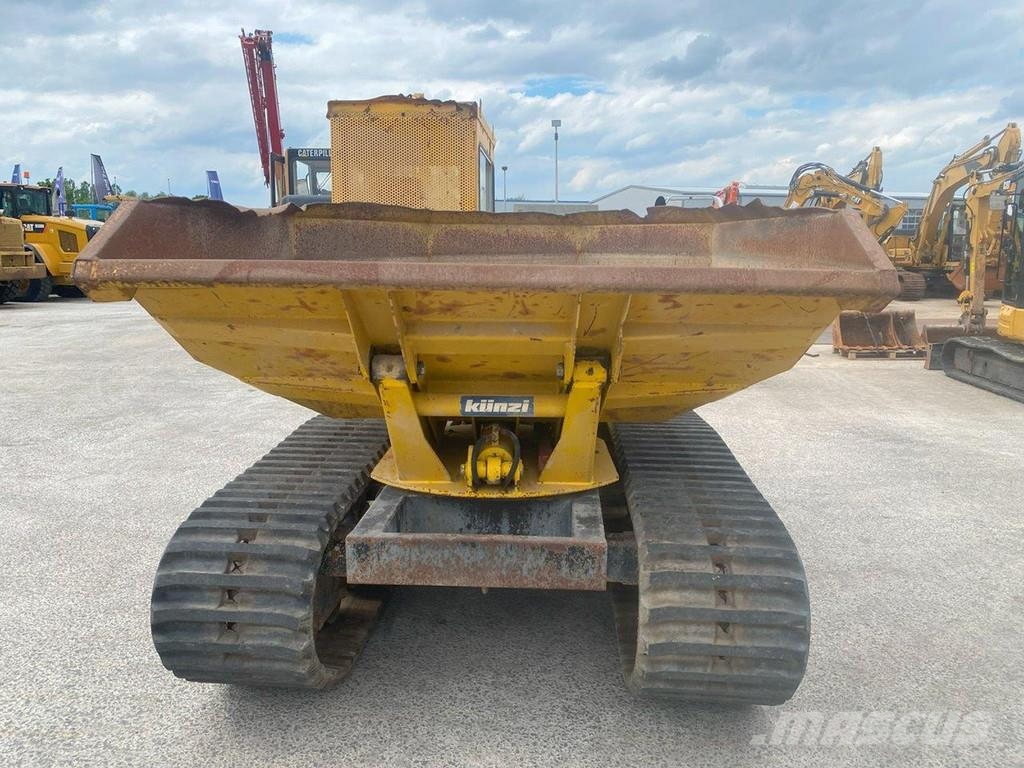 Morooka MST 600e swivel crawler dumper . Demperji goseničarji