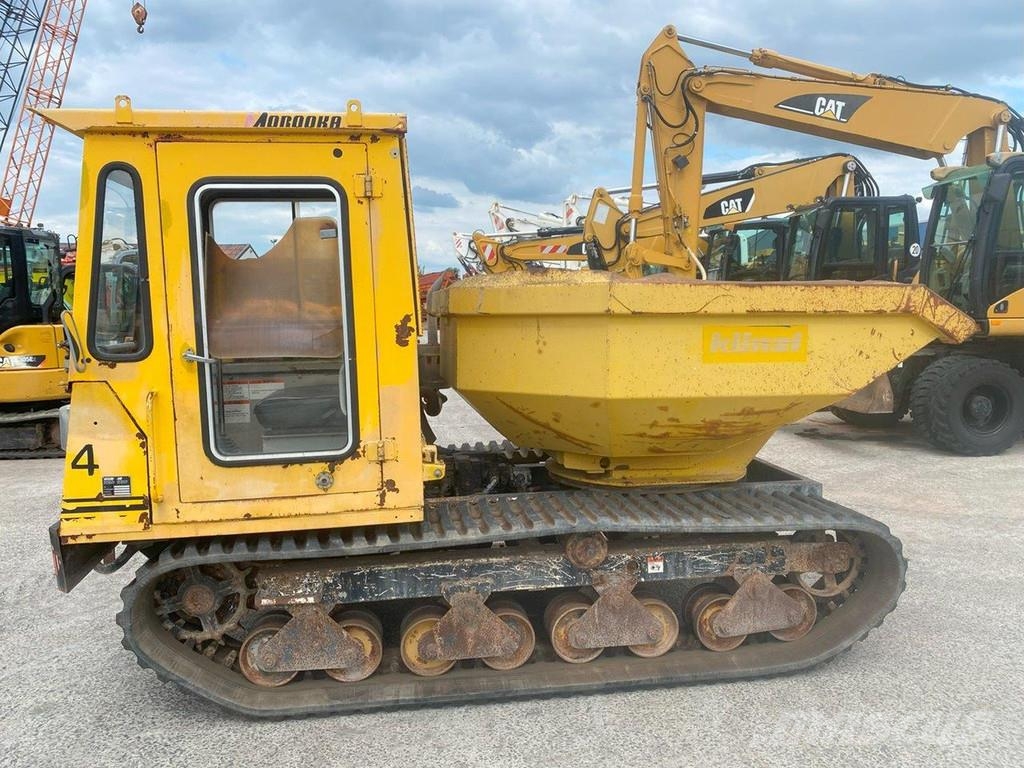Morooka MST 600e swivel crawler dumper . Demperji goseničarji