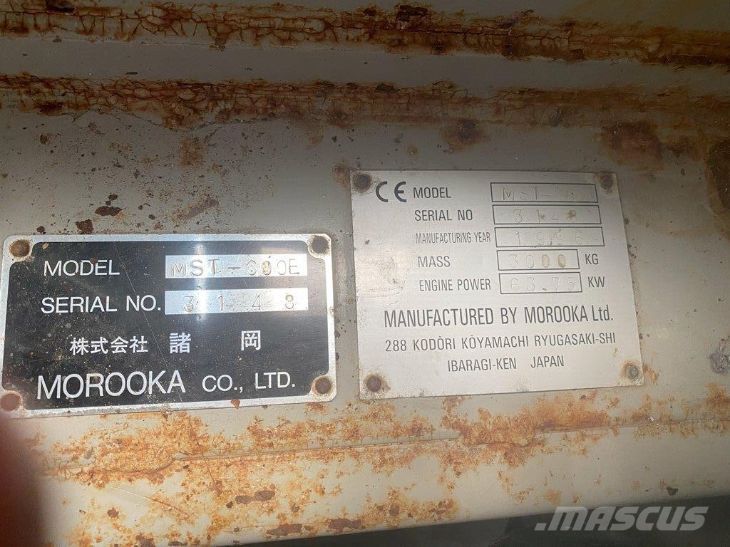 Morooka MST 600e swivel crawler dumper . Demperji goseničarji