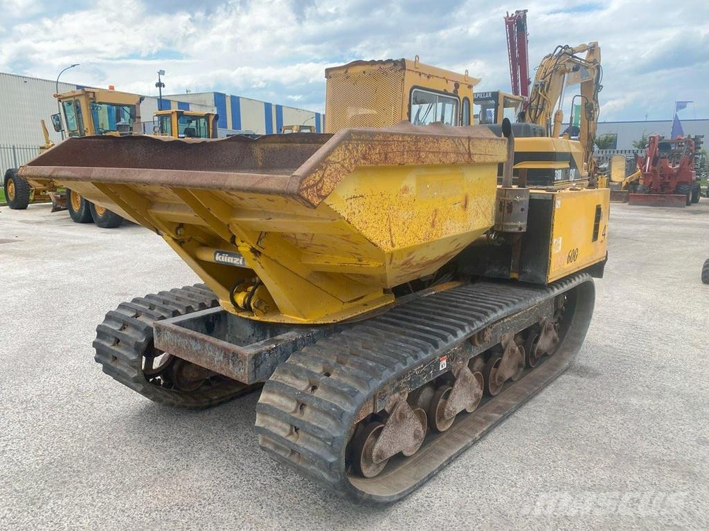 Morooka MST 600e swivel crawler dumper . Demperji goseničarji