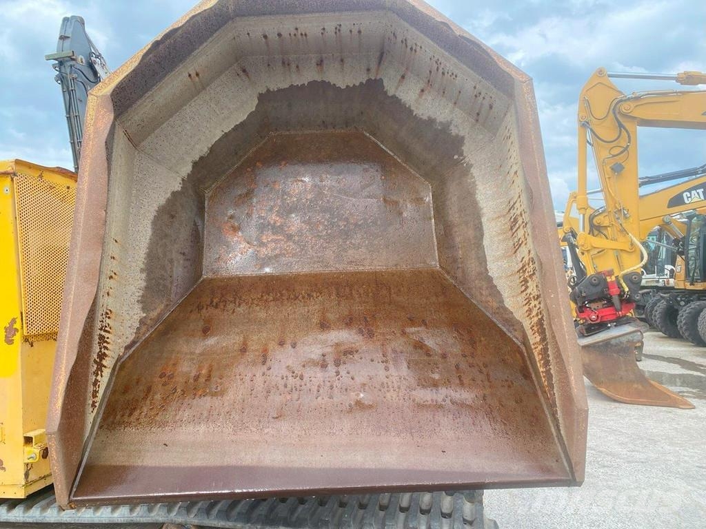 Morooka MST 600e swivel crawler dumper . Demperji goseničarji