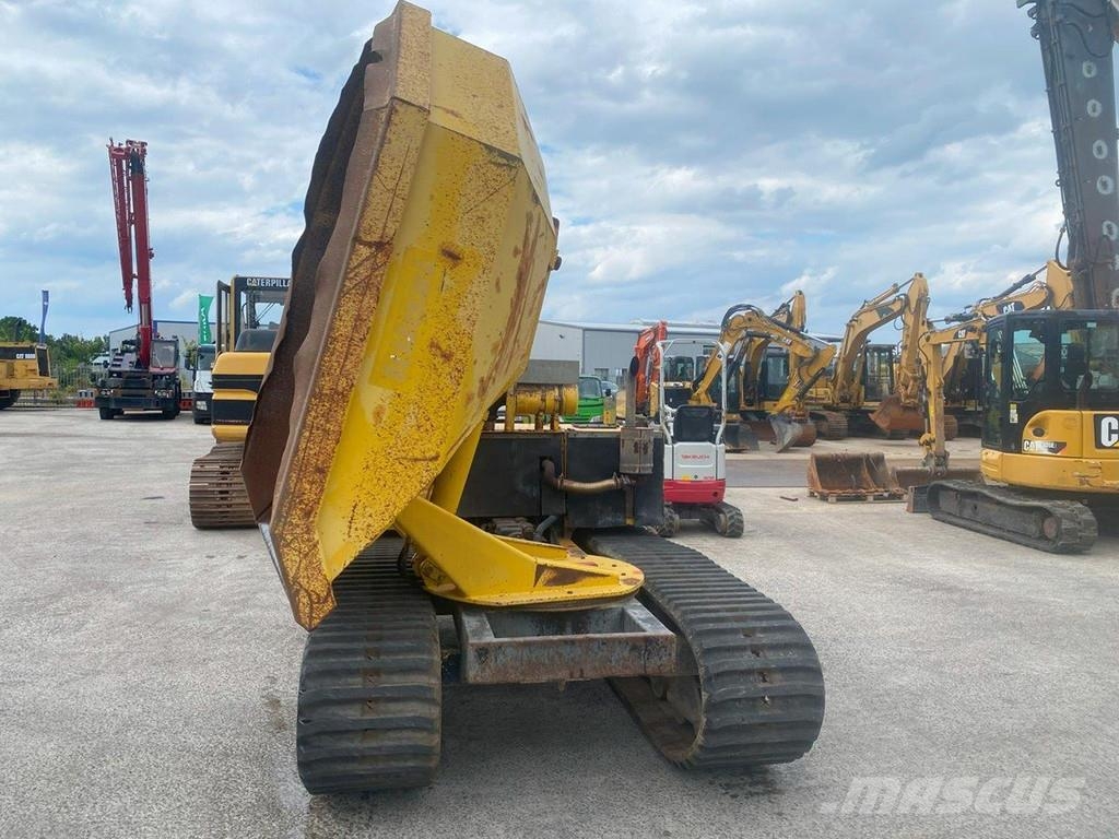 Morooka MST 600e swivel crawler dumper . Demperji goseničarji