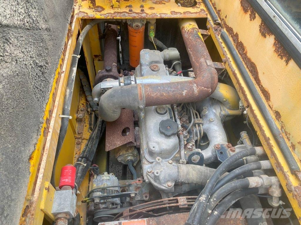 Morooka MST 600e swivel crawler dumper . Demperji goseničarji
