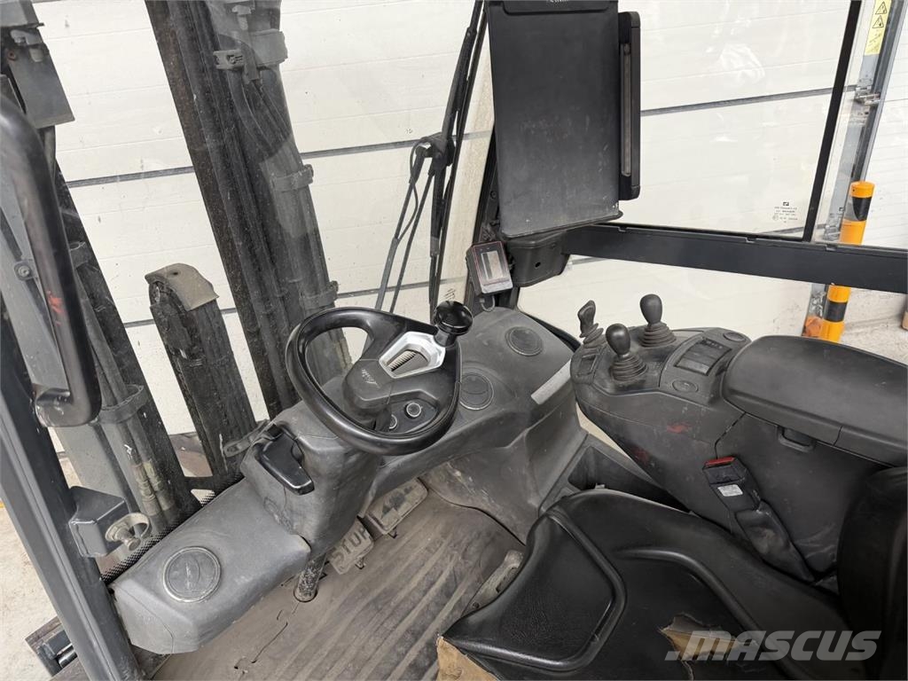 Linde H 35T-01 Газові навантажувачі
