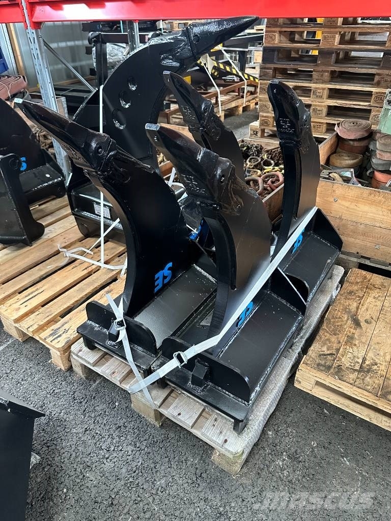 SE Equipment Tjälkrok S45 samt S50 tjälriv rivtand Skarifikatori