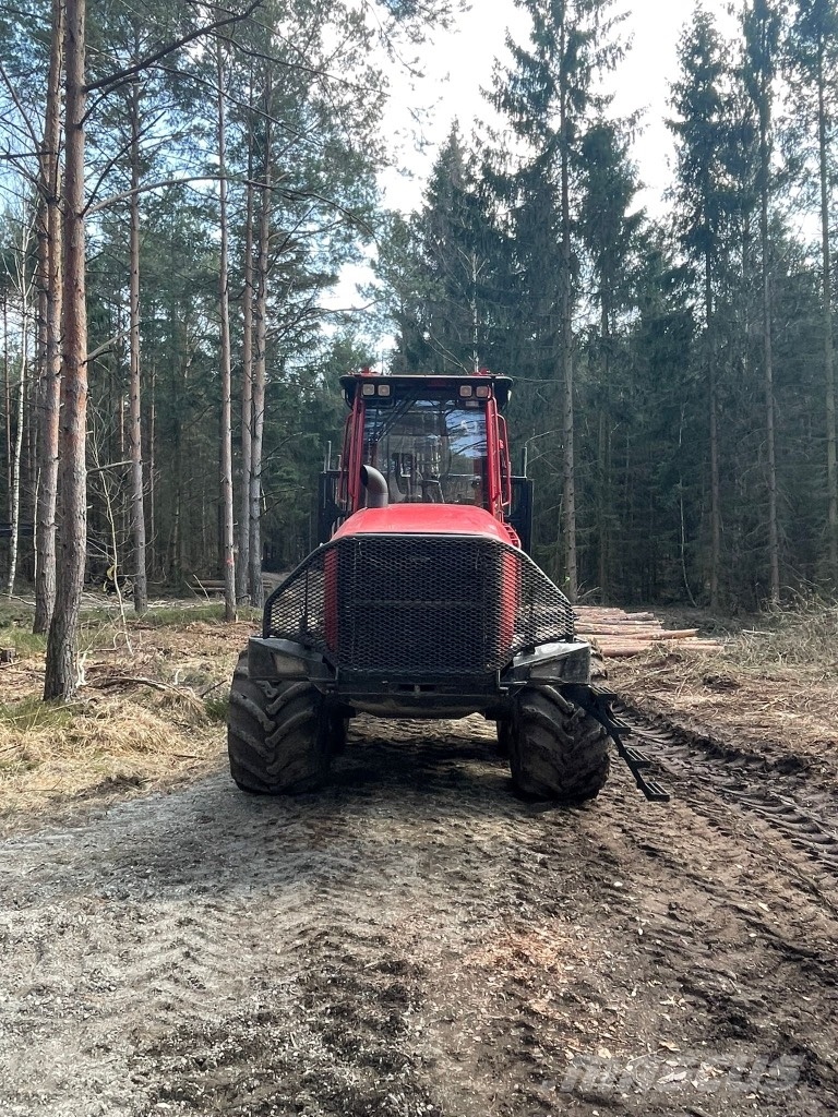 Komatsu 875 Transportadoras