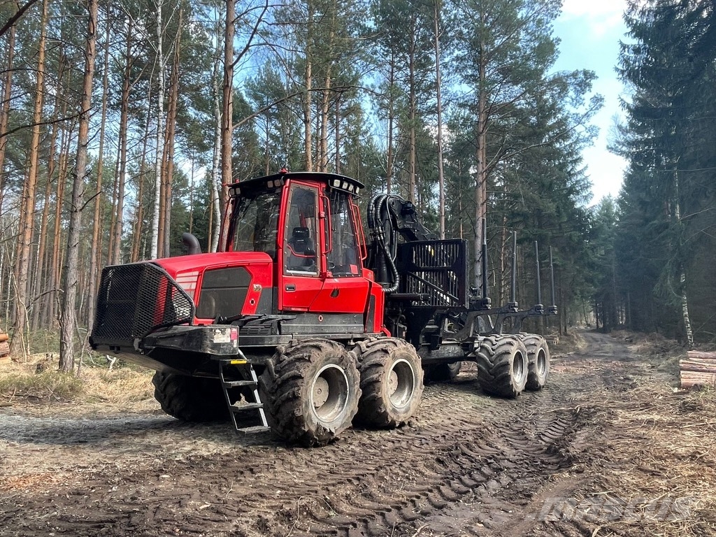 Komatsu 875 Transportadoras