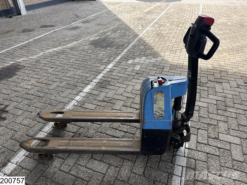 Hanselifter Hubwagen 1500 kg, 0,8 kW, 2016 Штабелери
