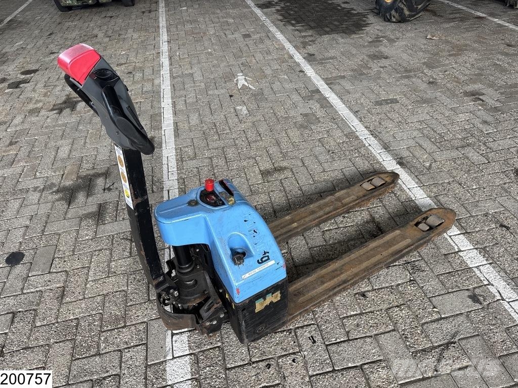 Hanselifter Hubwagen 1500 kg, 0,8 kW, 2016 Штабелери