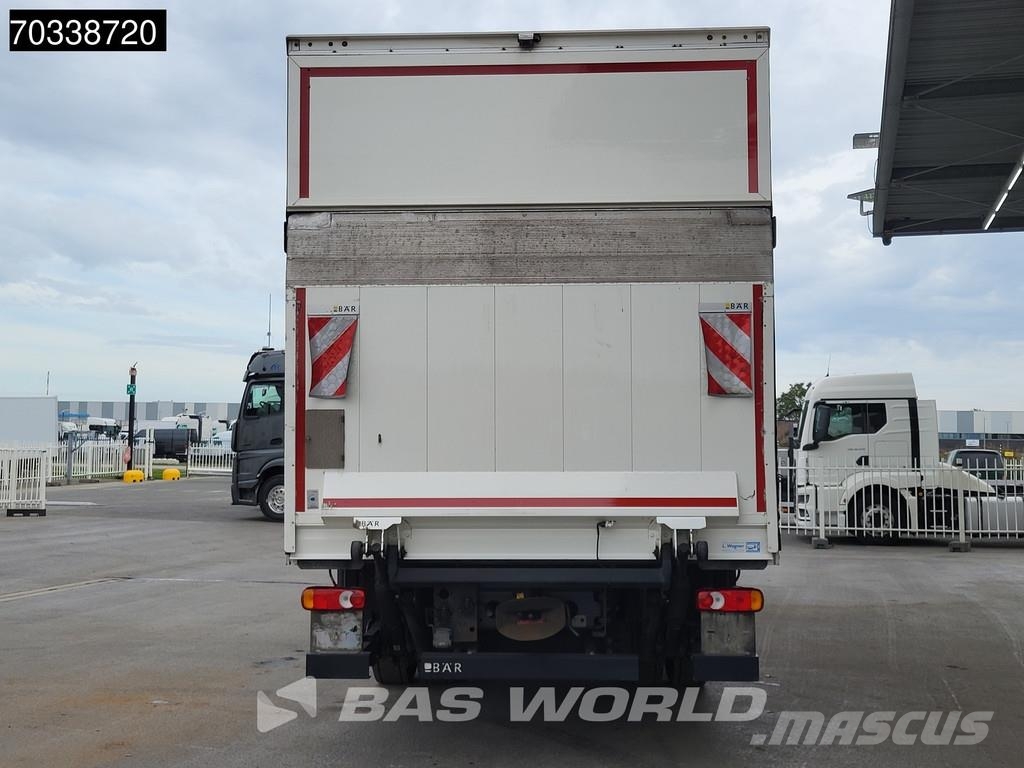 DAF LF 290 4X2 16t Automatic Euro 6 AC Tailgate Bakwagens met gesloten opbouw