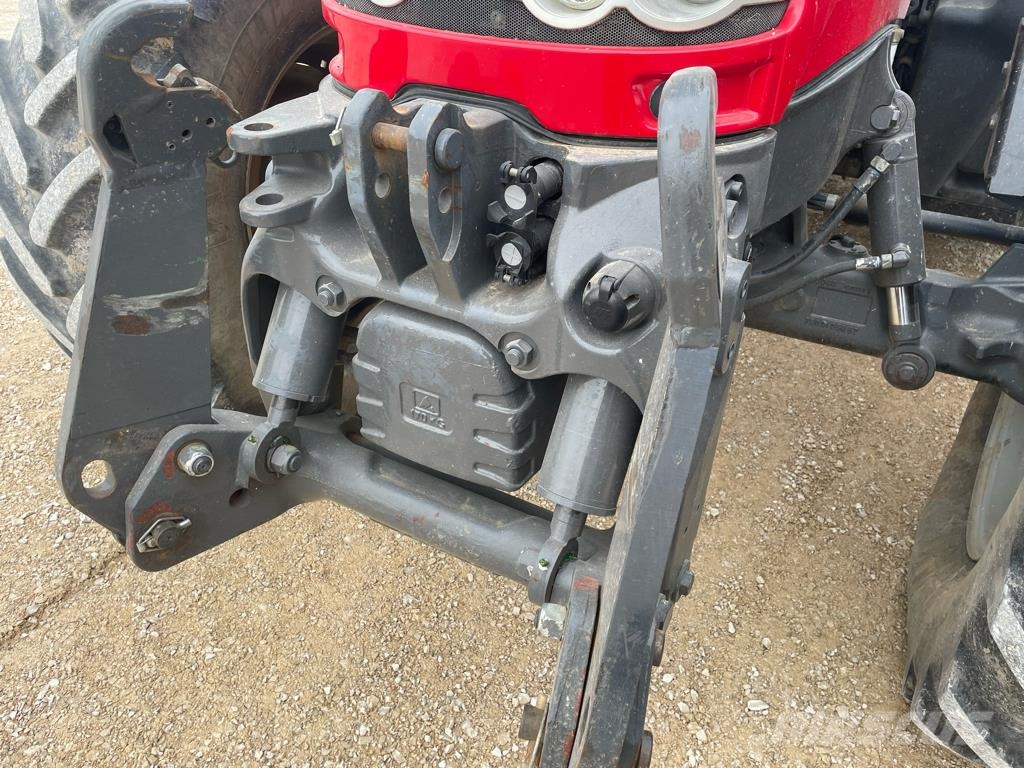 Massey Ferguson 7720 DYNA-6 EFFICIENT Traktorit