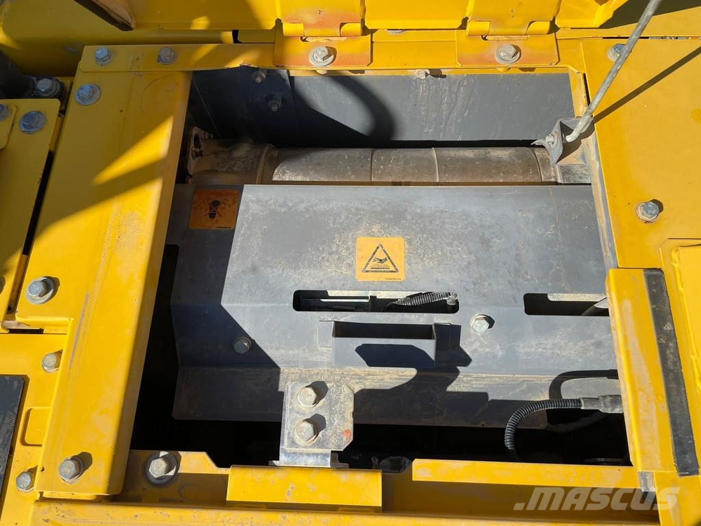 Hitachi ZX225USLC-6 Rupsgraafmachines