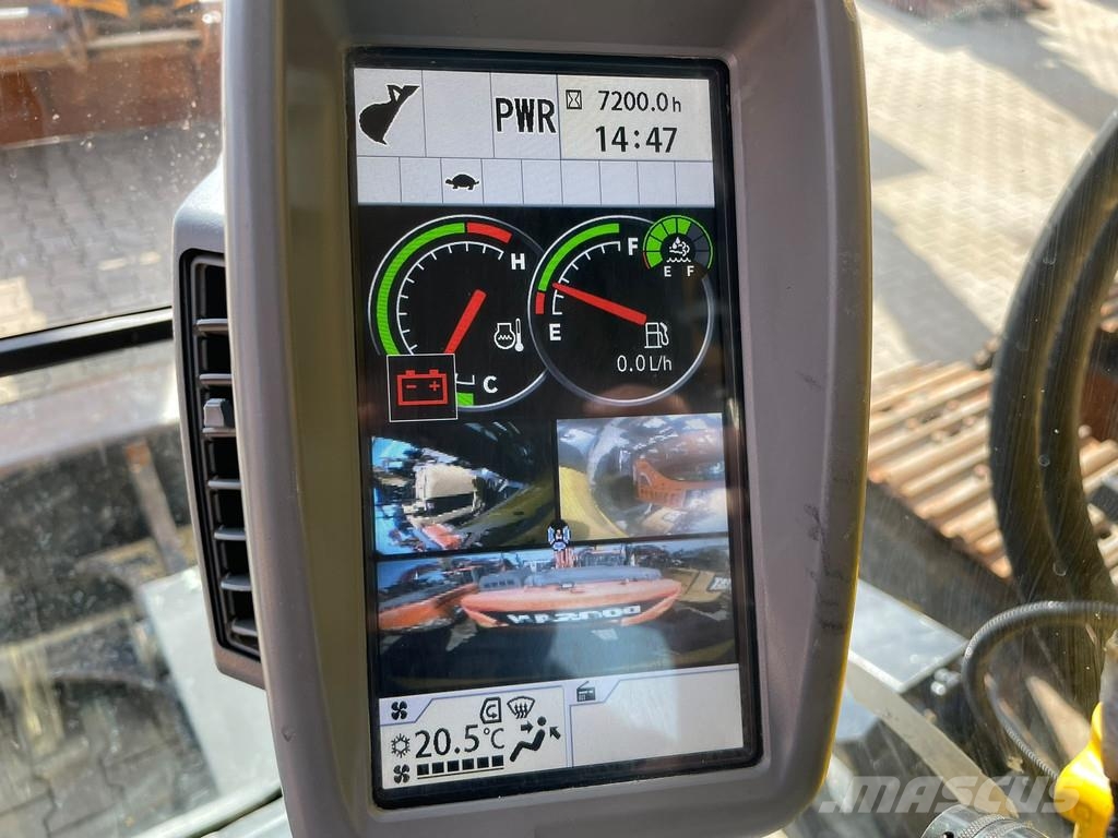 Hitachi ZX225USLC-6 Rupsgraafmachines