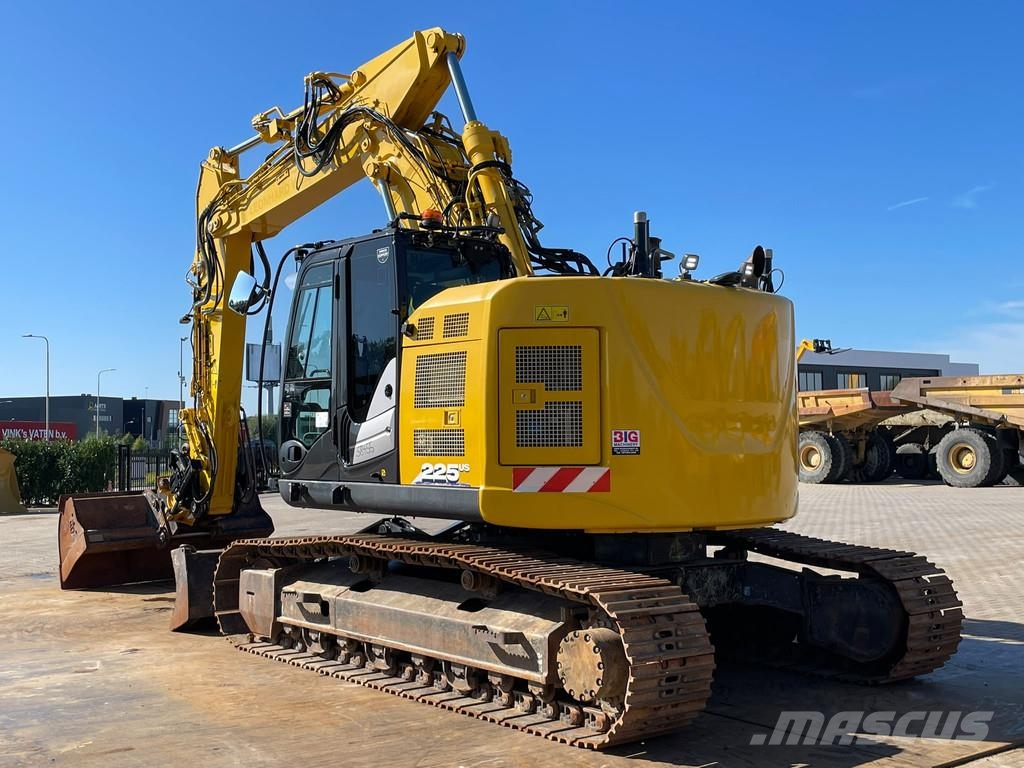 Hitachi ZX225USLC-6 Rupsgraafmachines