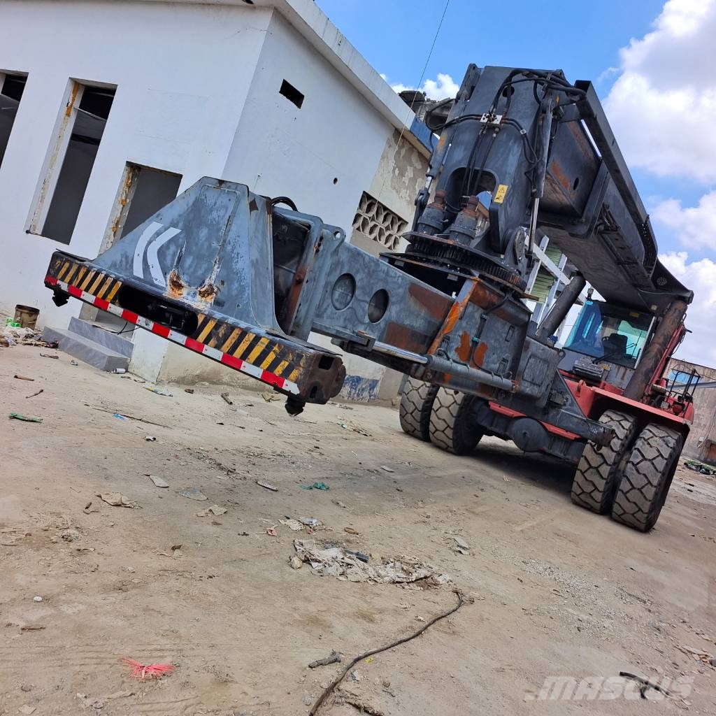 Kalmar DRF 450 45 Ton China Largest Supplier Dosežni viličarji