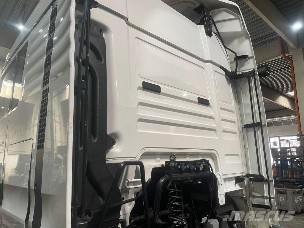 MAN Kabine Fahrerhaus TGX 18.440 Baujahr 2016 Cabine en interieur