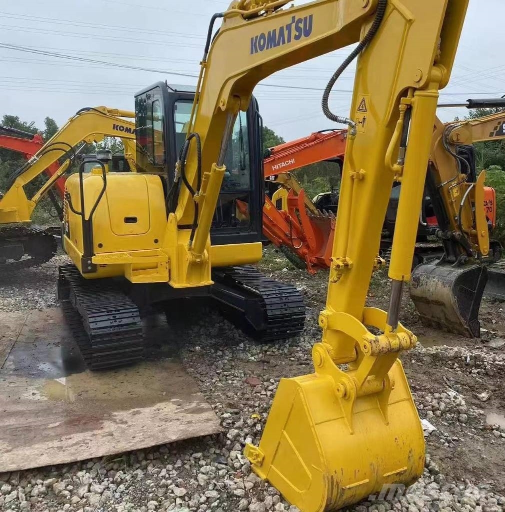 Komatsu PC 56-7 حفارات صغيرة أقل من 7 طن (حفارات صغيرة)