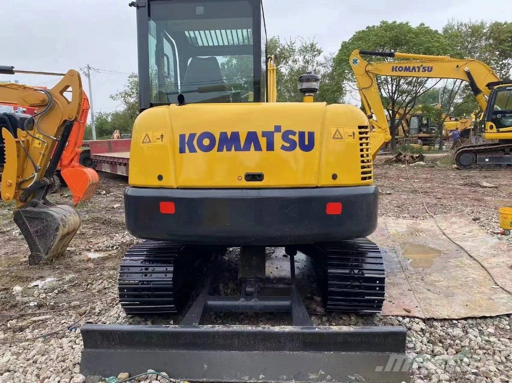 Komatsu PC 56-7 حفارات صغيرة أقل من 7 طن (حفارات صغيرة)