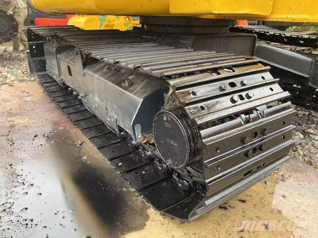 Komatsu PC 56-7 حفارات صغيرة أقل من 7 طن (حفارات صغيرة)