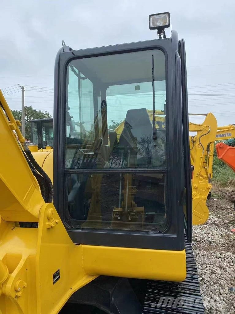 Komatsu PC 56-7 حفارات صغيرة أقل من 7 طن (حفارات صغيرة)