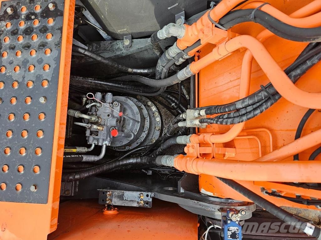Hitachi ZX250LC-5B Rupsgraafmachines