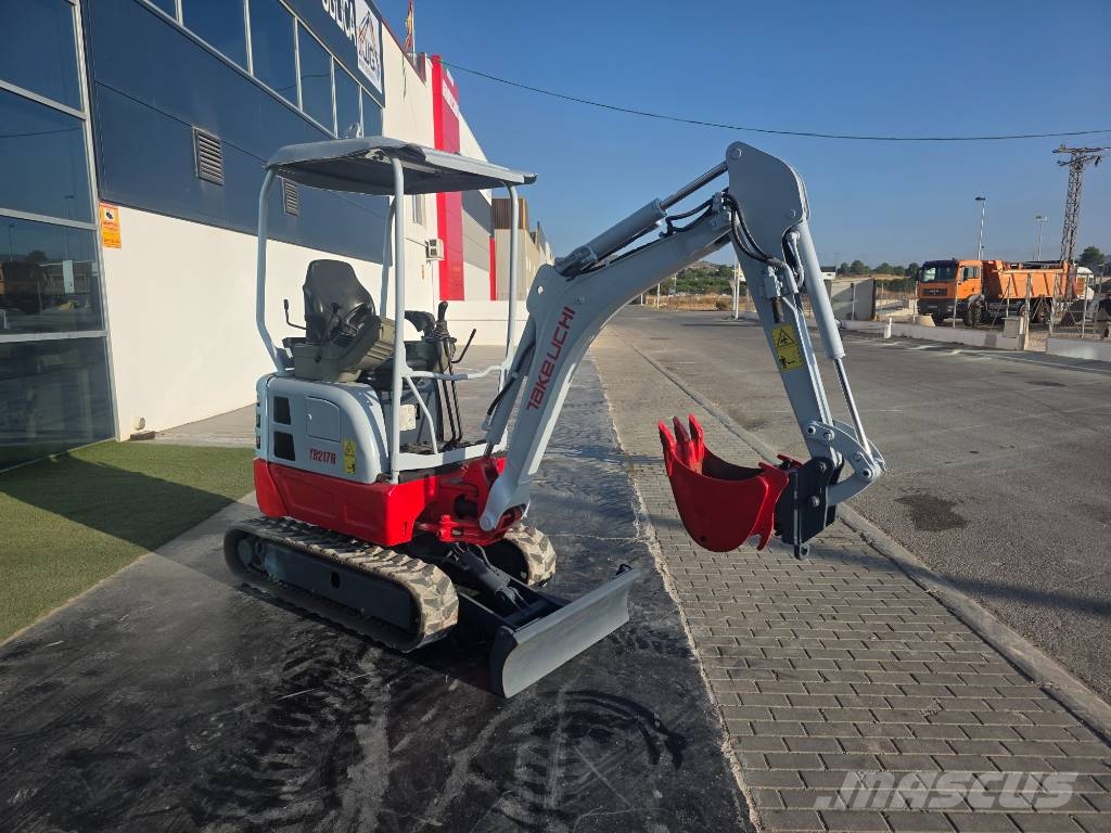 Takeuchi TB 217 R Miniescavatori