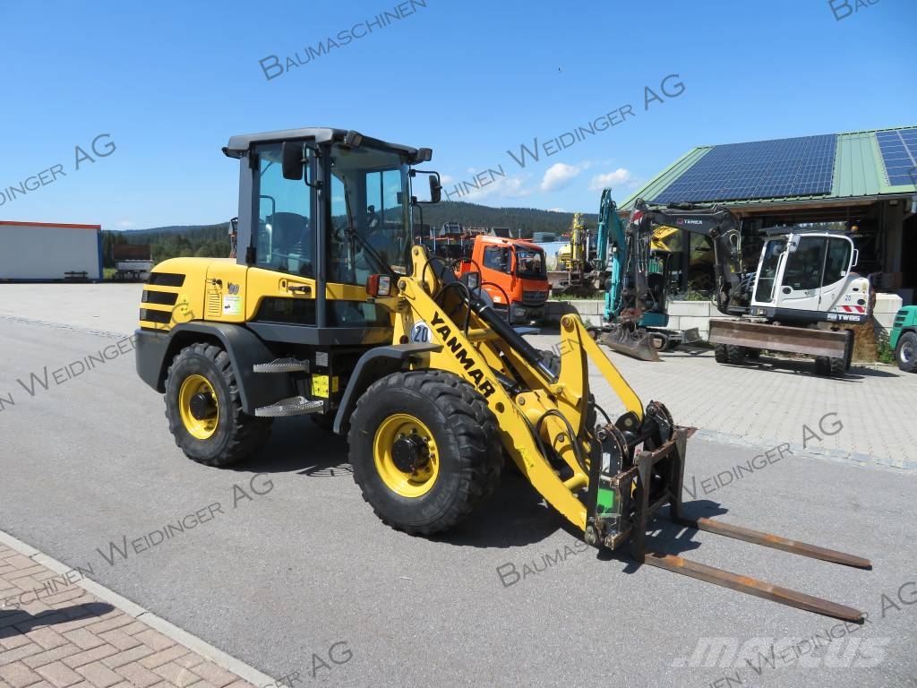Yanmar V 80 Cargadoras sobre ruedas