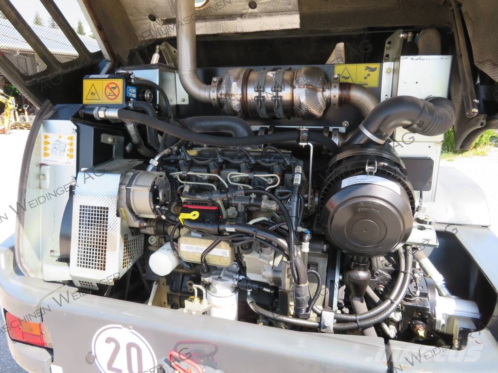 Yanmar V 80 Cargadoras sobre ruedas