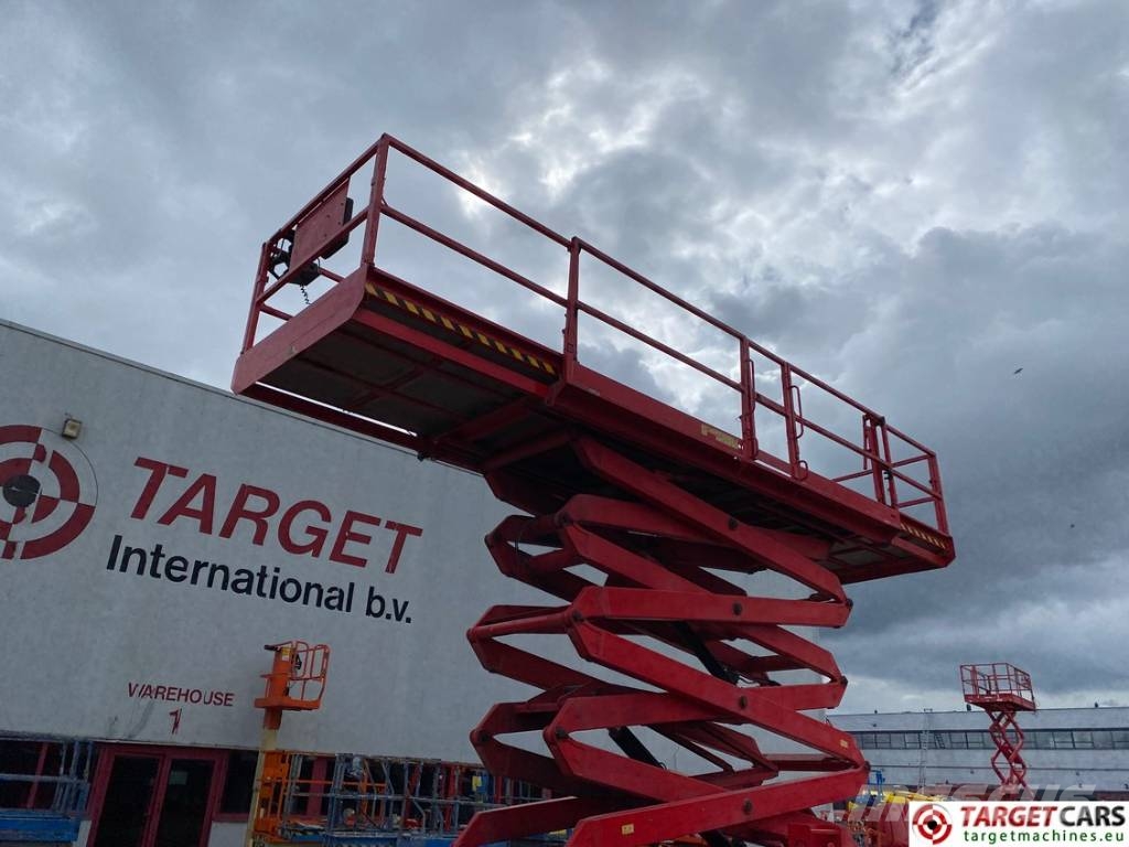 LGMG SR1623D Diesel 4x4 Scissor Work Lift 1790cm Ножничные подъемники