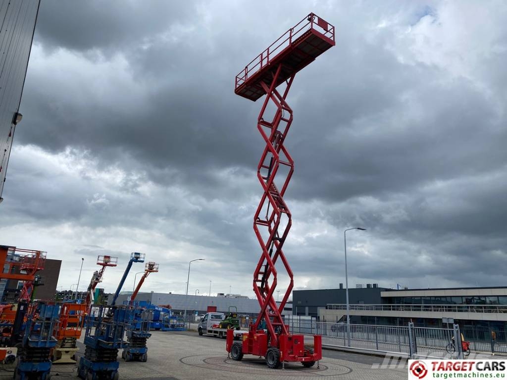 LGMG SR1623D Diesel 4x4 Scissor Work Lift 1790cm Ножничные подъемники