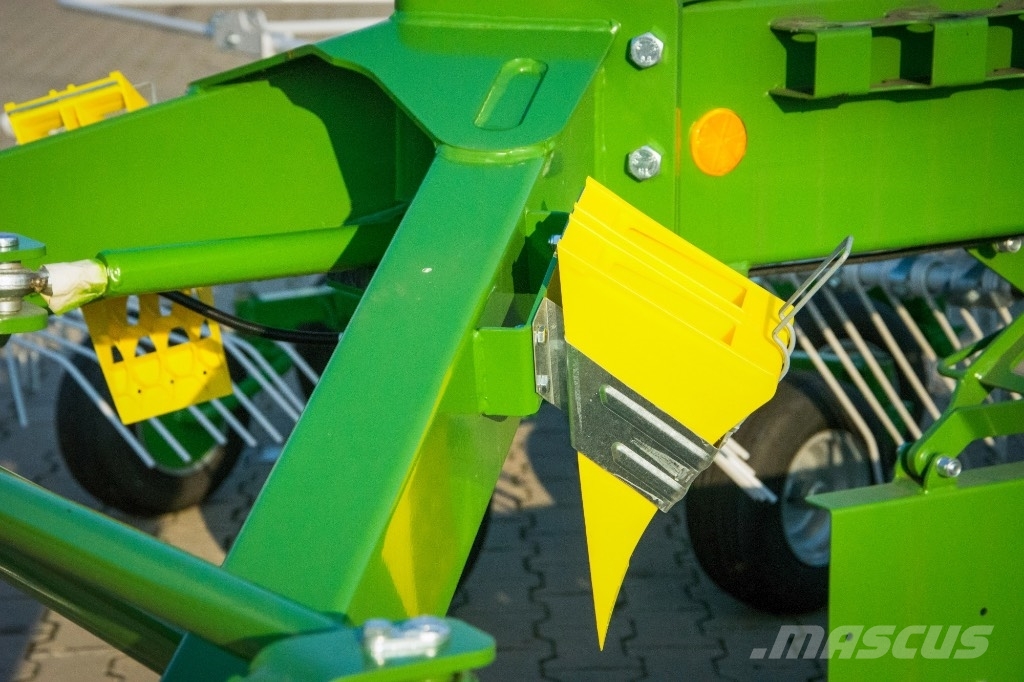Pronar ZKP800 Gadanheiras-fileiras