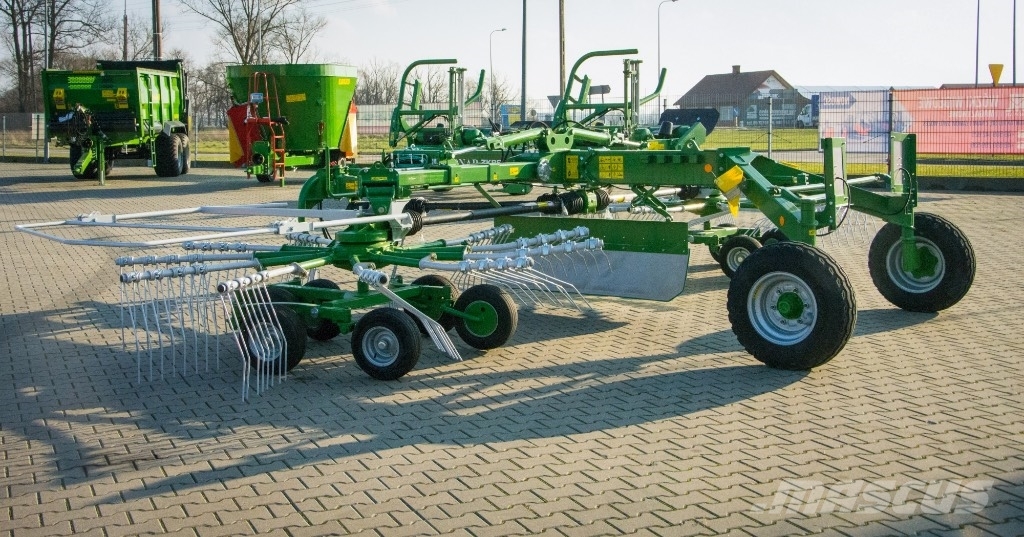 Pronar ZKP800 Gadanheiras-fileiras
