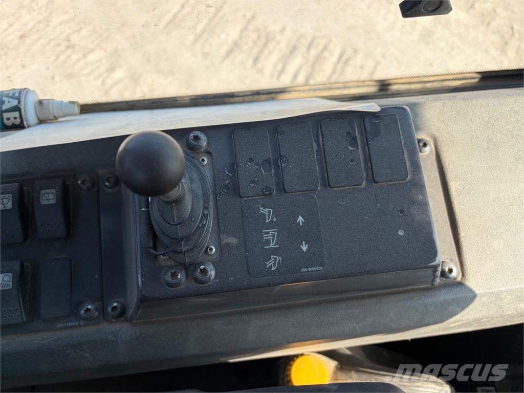 CAT D5K2 XL Ostalo za građevinarstvo