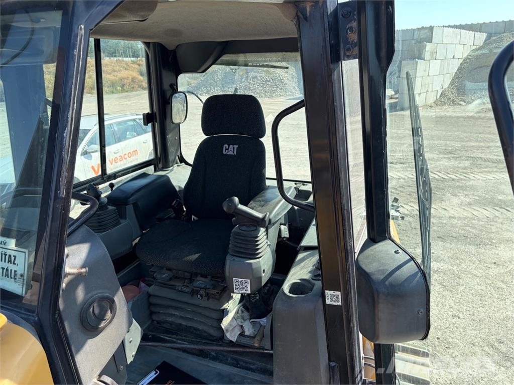CAT D5K2 XL Ostalo za građevinarstvo