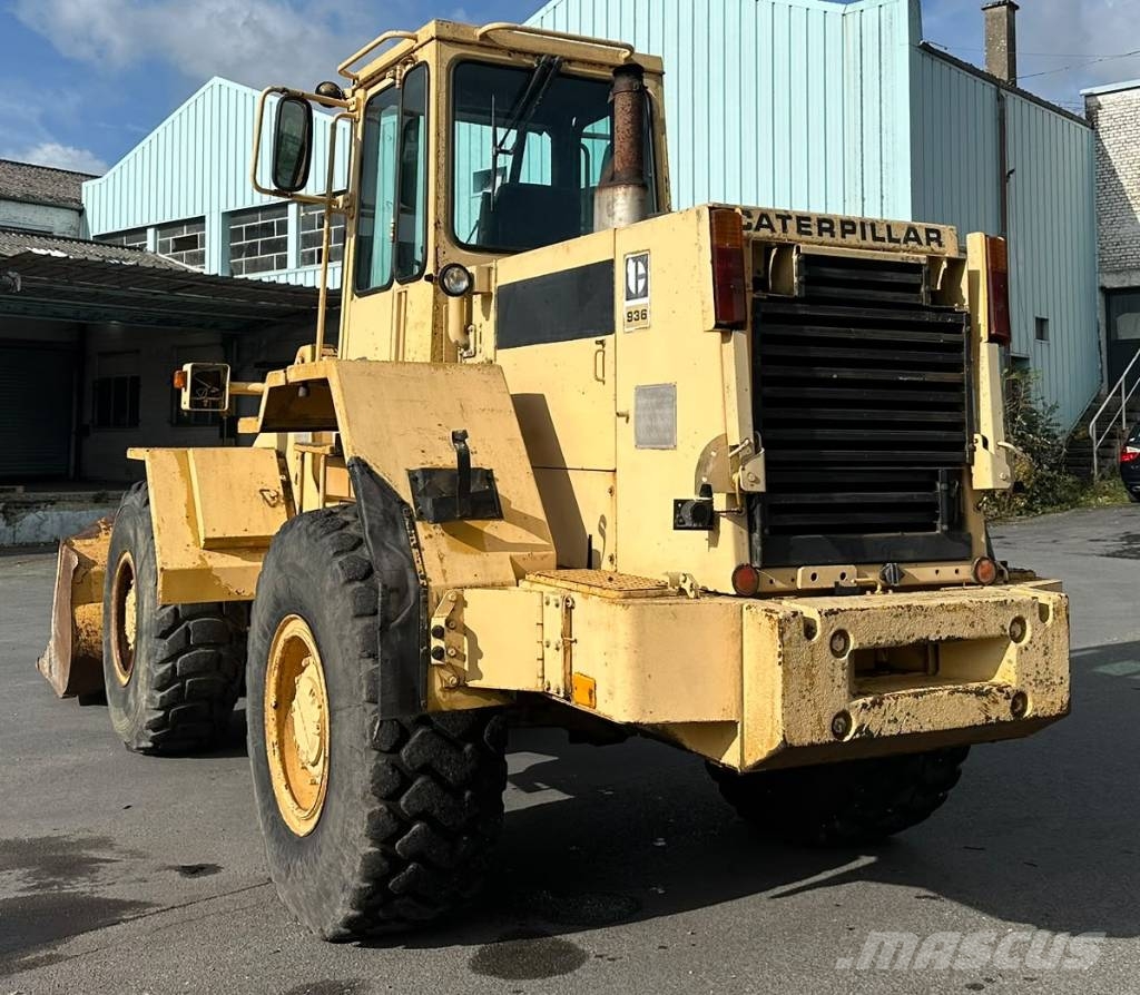 CAT 936 Chargeuse sur pneus