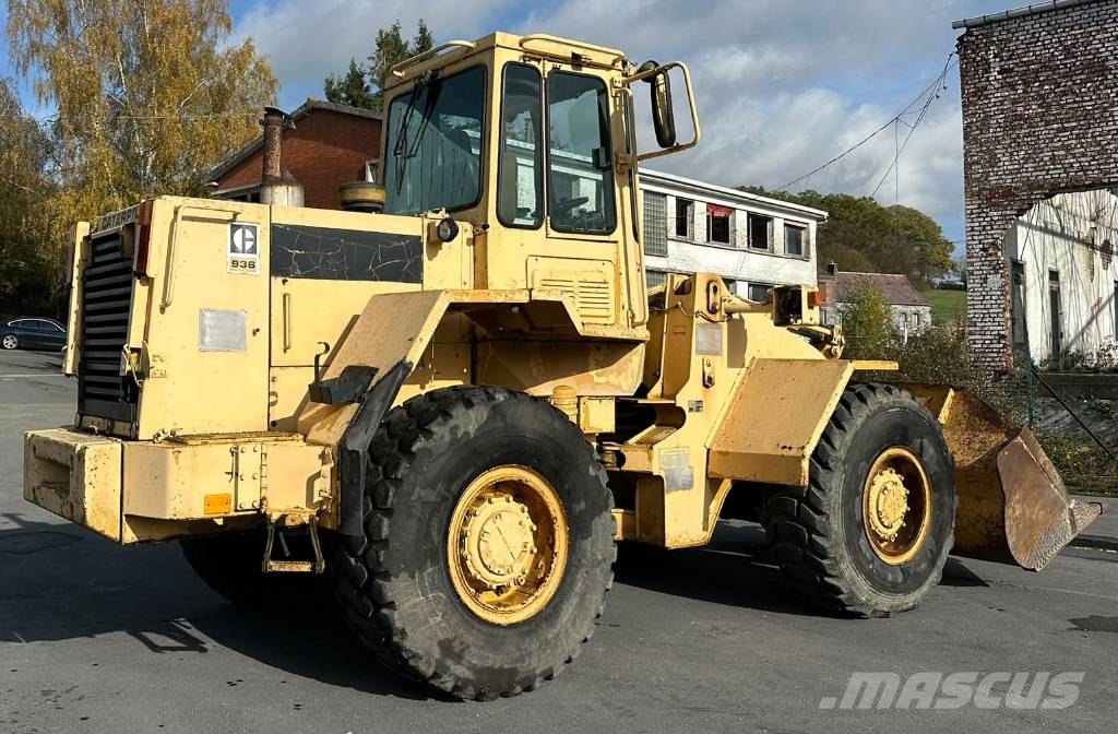 CAT 936 Chargeuse sur pneus