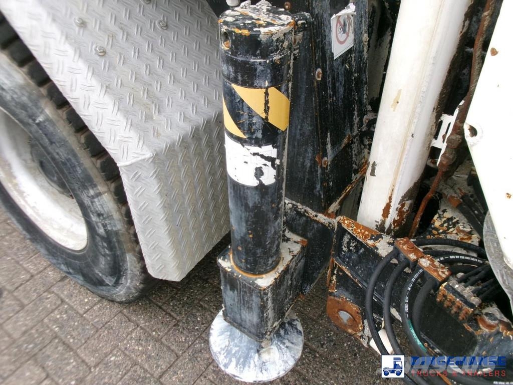 MAN TGS 32.360 8X4 Euro 6 Liebherr concrete mixer 8 m3 Camiones hormigonera