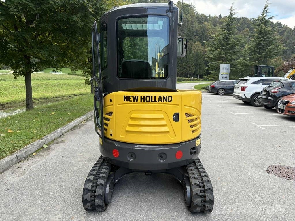 New Holland E26C حفارات صغيرة أقل من 7 طن (حفارات صغيرة)
