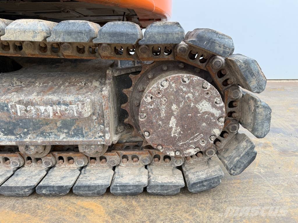 Hitachi ZX135US-6 - Hammer Lines / Automatic Greasing Bagri goseničarji