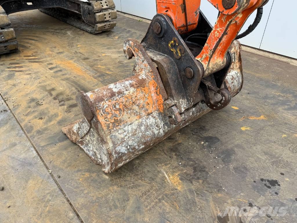 Hitachi ZX135US-6 - Hammer Lines / Automatic Greasing Bagri goseničarji