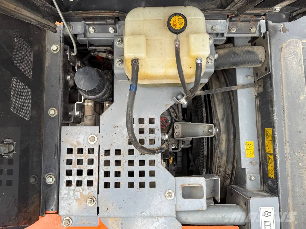 Hitachi ZX135US-6 - Hammer Lines / Automatic Greasing Bagri goseničarji
