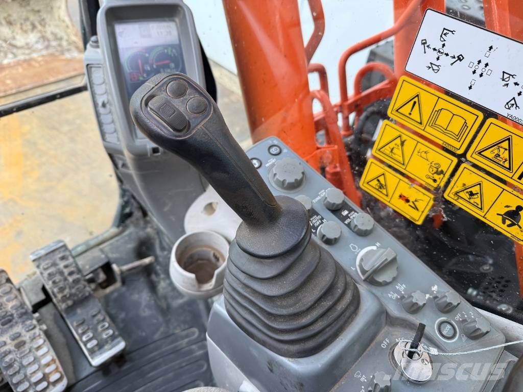 Hitachi ZX135US-6 - Hammer Lines / Automatic Greasing Bagri goseničarji