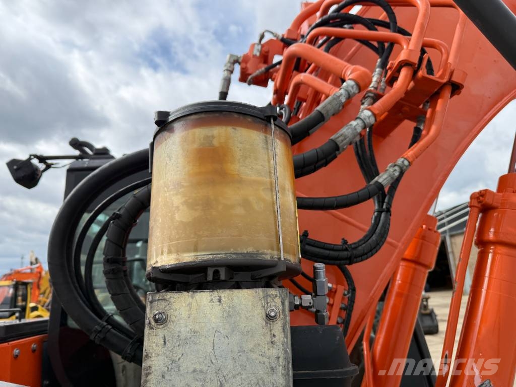 Hitachi ZX135US-6 - Hammer Lines / Automatic Greasing Bagri goseničarji