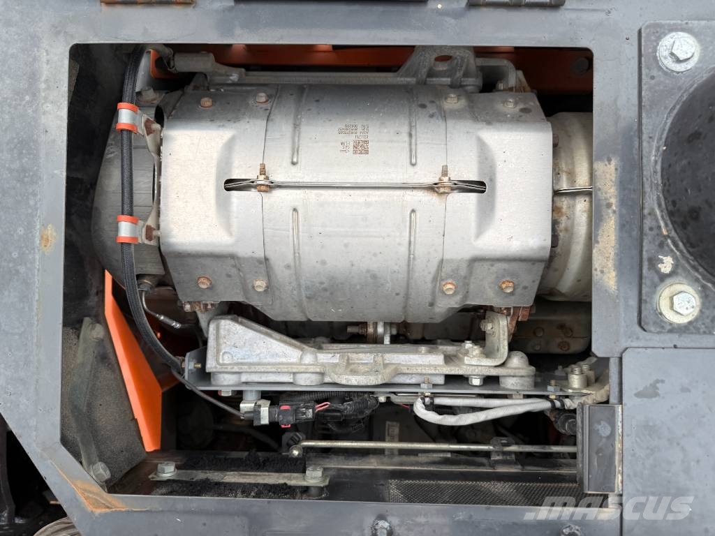 Hitachi ZX135US-6 - Hammer Lines / Automatic Greasing Bagri goseničarji