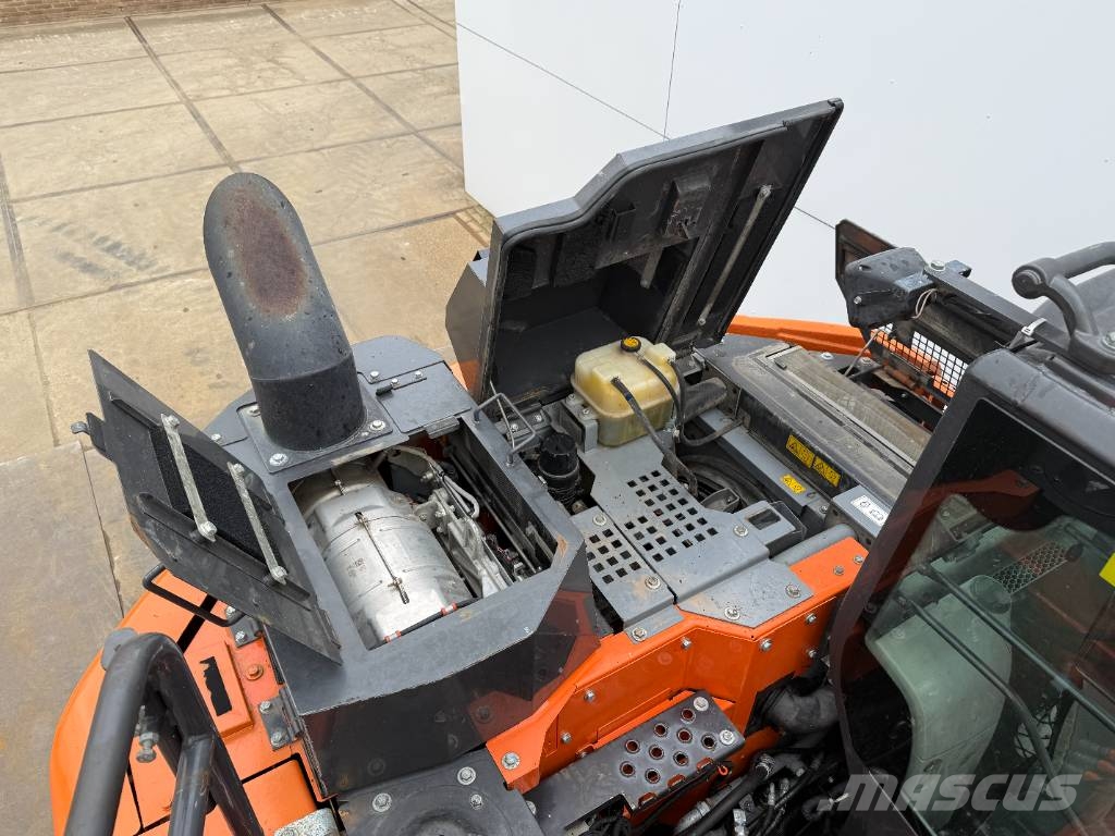Hitachi ZX135US-6 - Hammer Lines / Automatic Greasing Bagri goseničarji