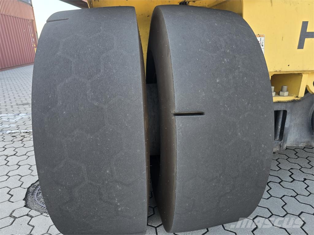 Hyster 46-33CH Stivuitoare Telescopice Rotative